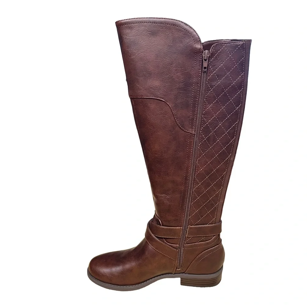 NEW Women’s GBG Guess Haydin Dark Brown Sz 7 Knee High Riding Boots